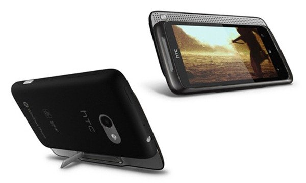 htc7surround_02